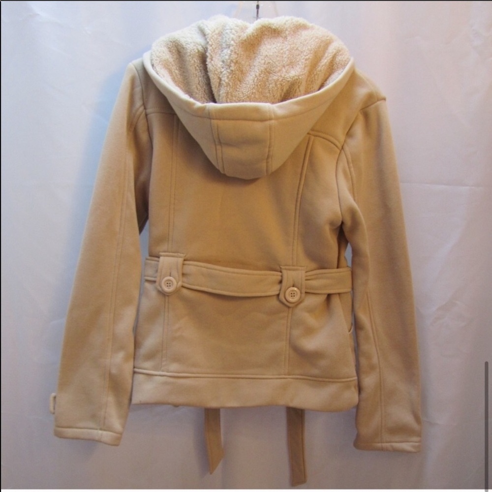 Coat - Picture 7 of 7